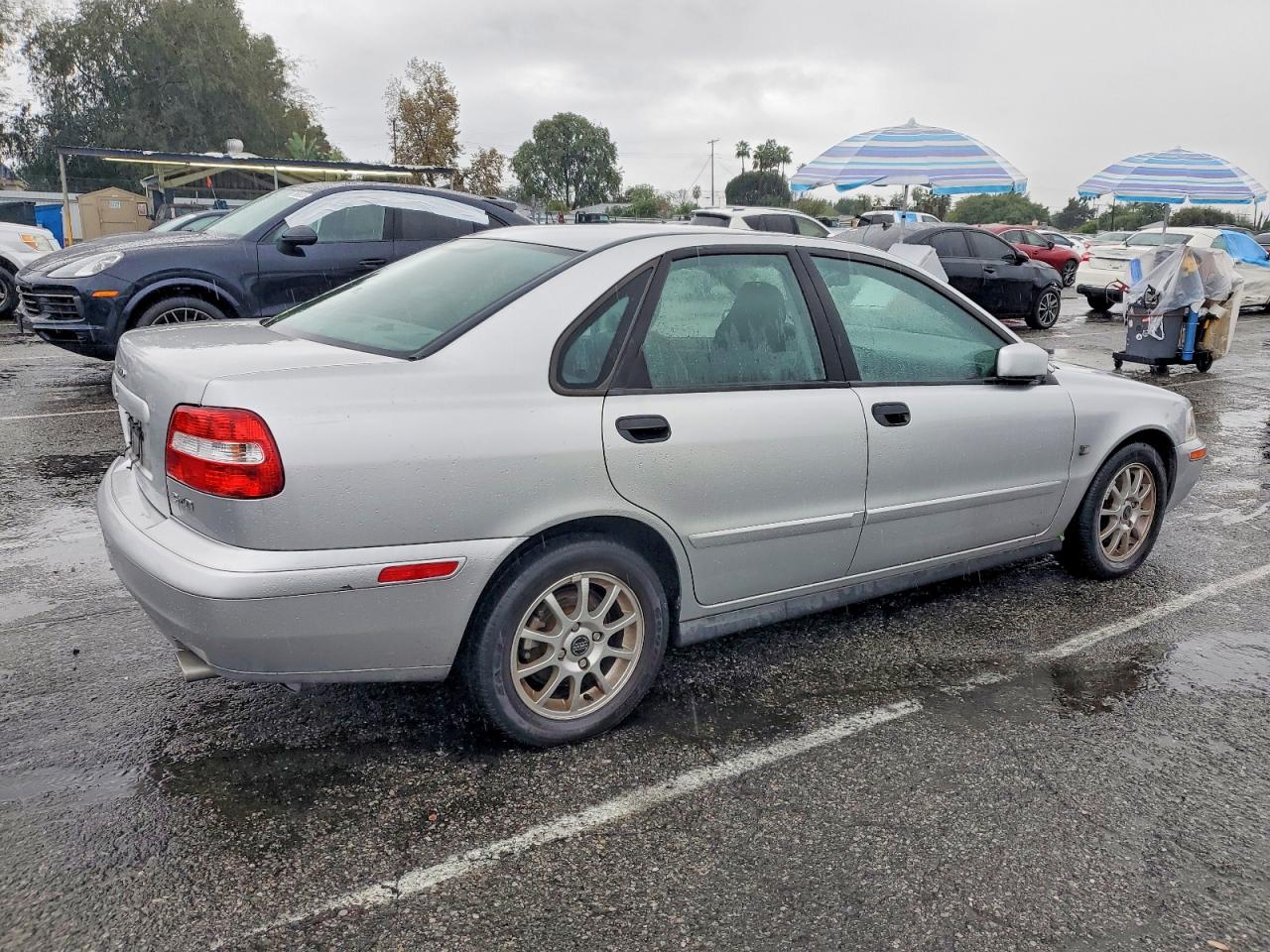 2004 VOLVO S40 1.9T photo 3