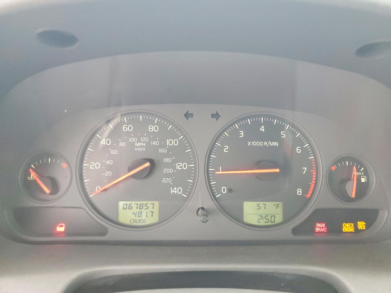 2004 VOLVO S40 1.9T photo 9