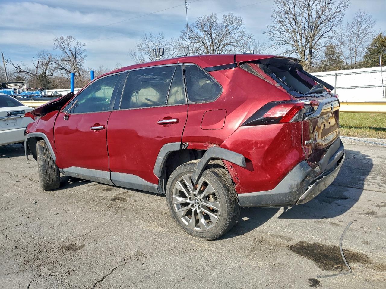 2019 TOYOTA RAV4 LIMITED photo 2