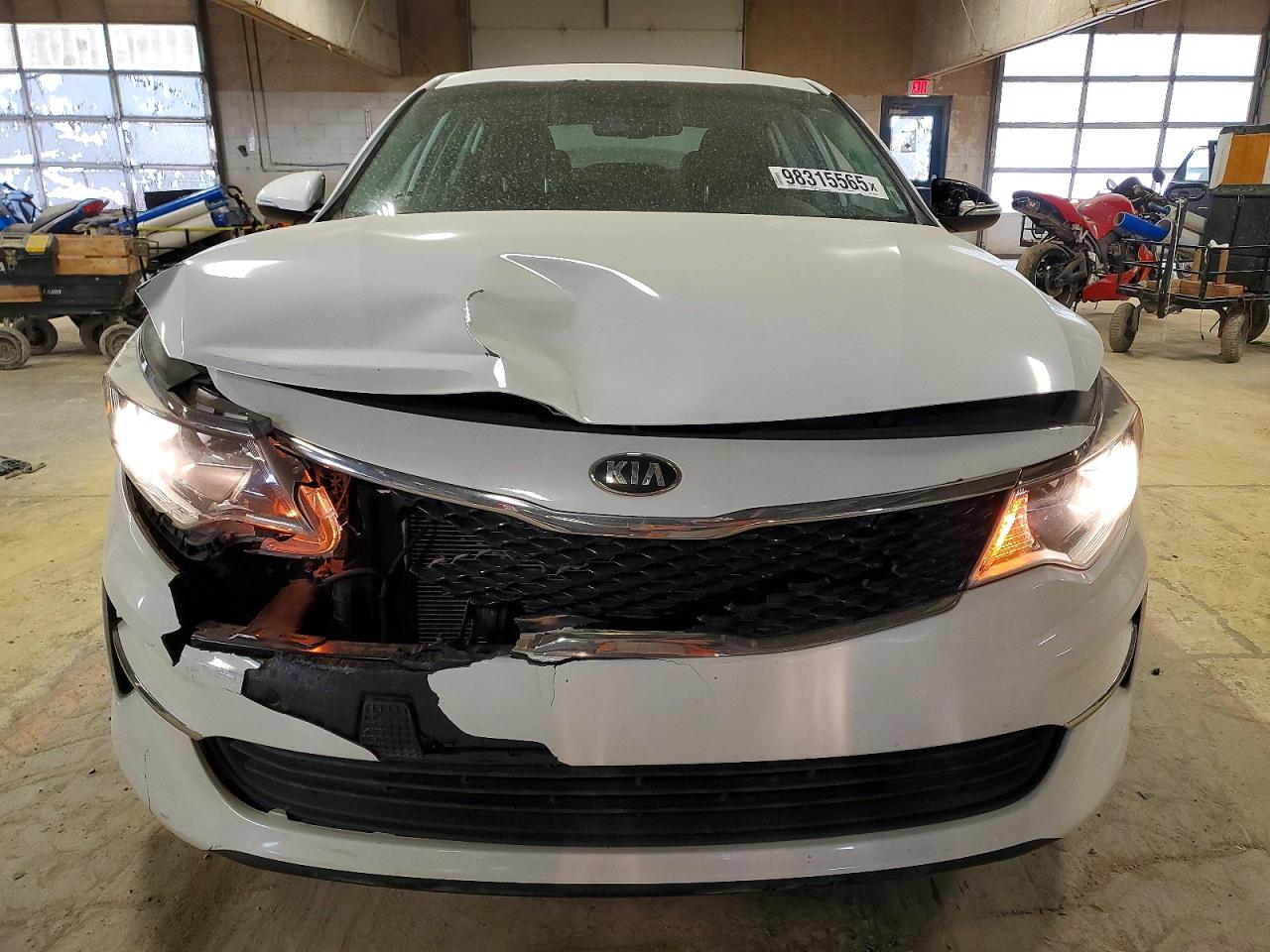 2016 KIA OPTIMA LX photo 5