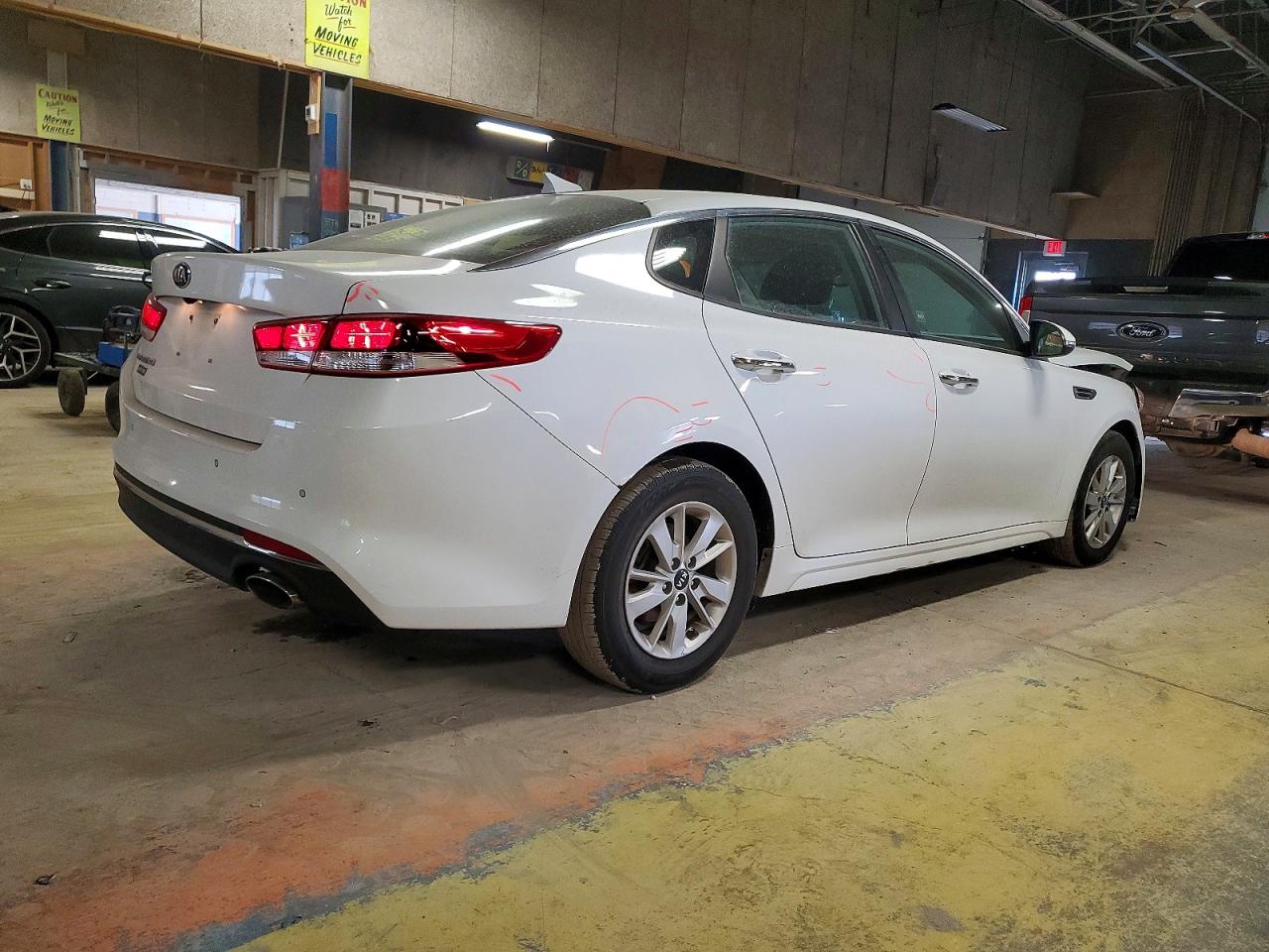 2016 KIA OPTIMA LX photo 3