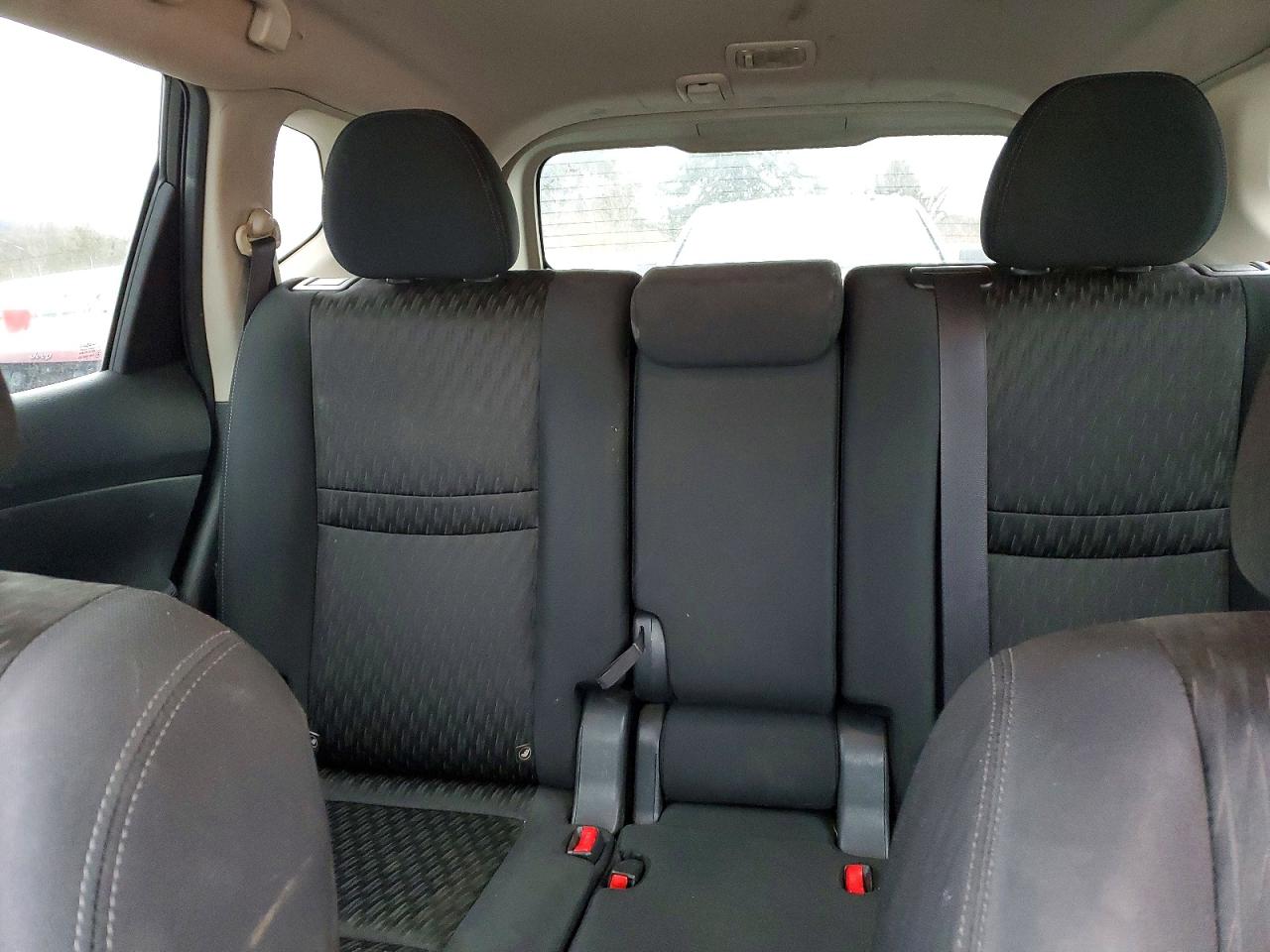 2018 NISSAN ROGUE S photo 10