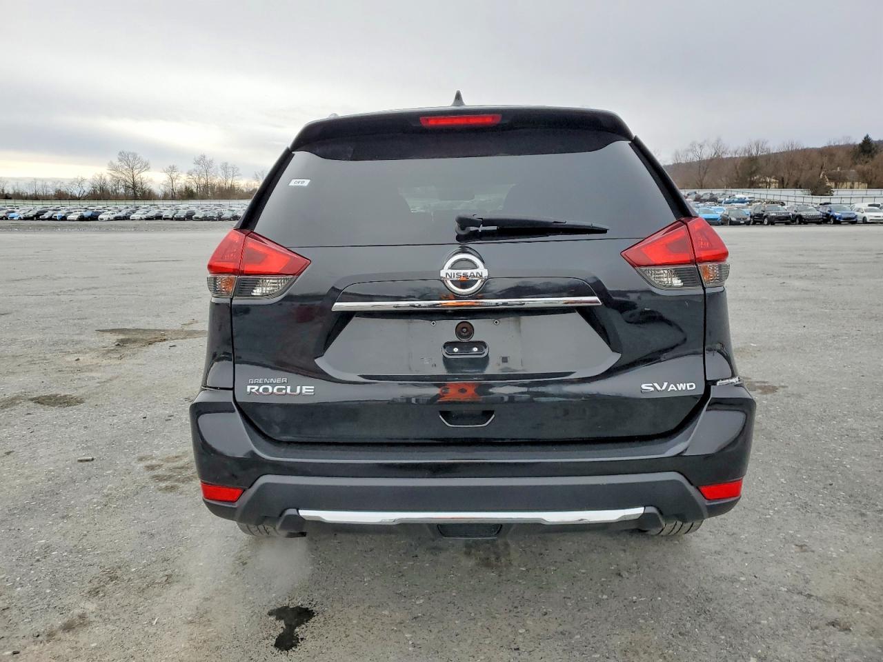 2018 NISSAN ROGUE S photo 6
