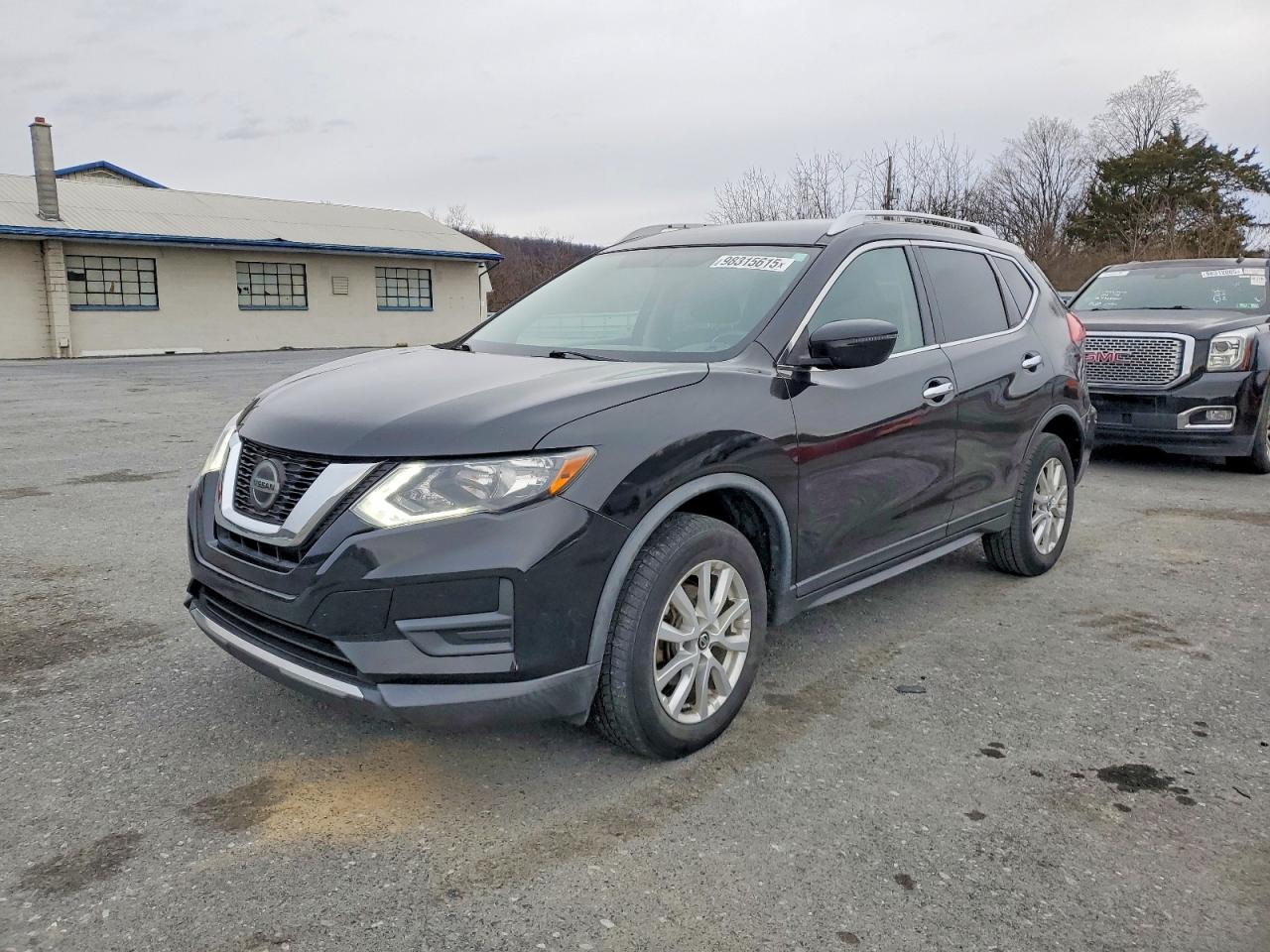 2018 NISSAN ROGUE
