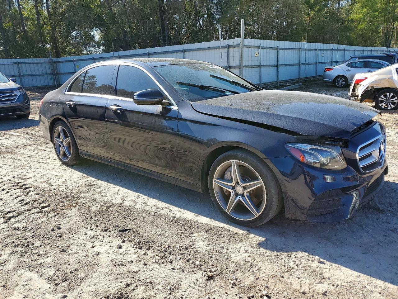 2017 MERCEDES-BENZ E 300 photo 4
