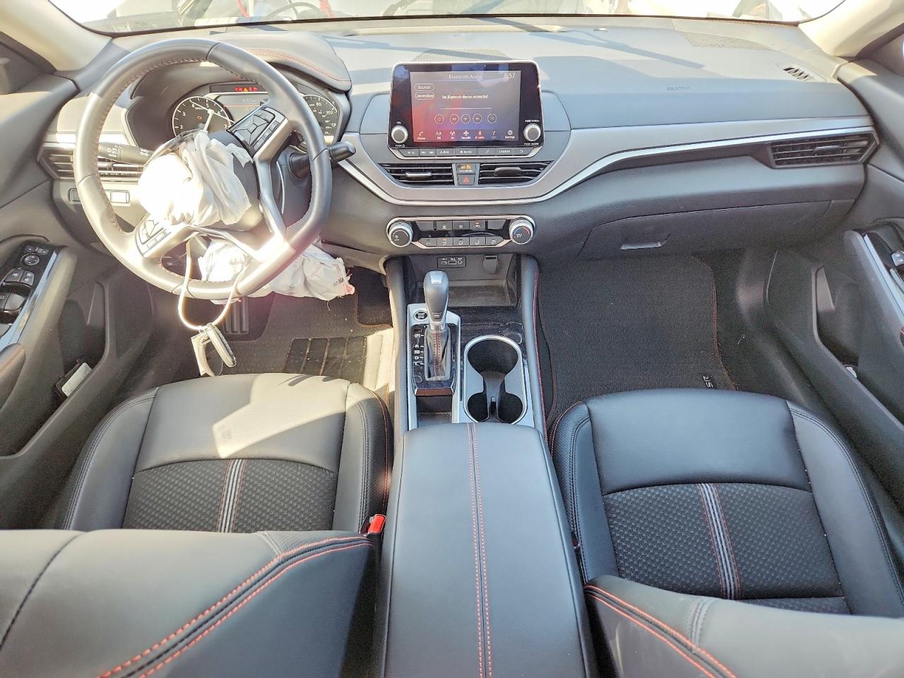 2024 NISSAN ALTIMA SR photo 8