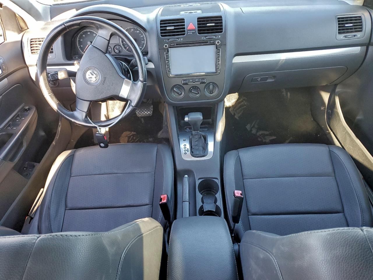 2008 VOLKSWAGEN JETTA SE photo 8