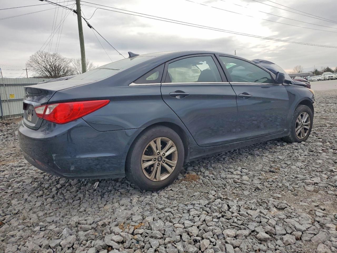 2011 HYUNDAI SONATA GLS photo 3