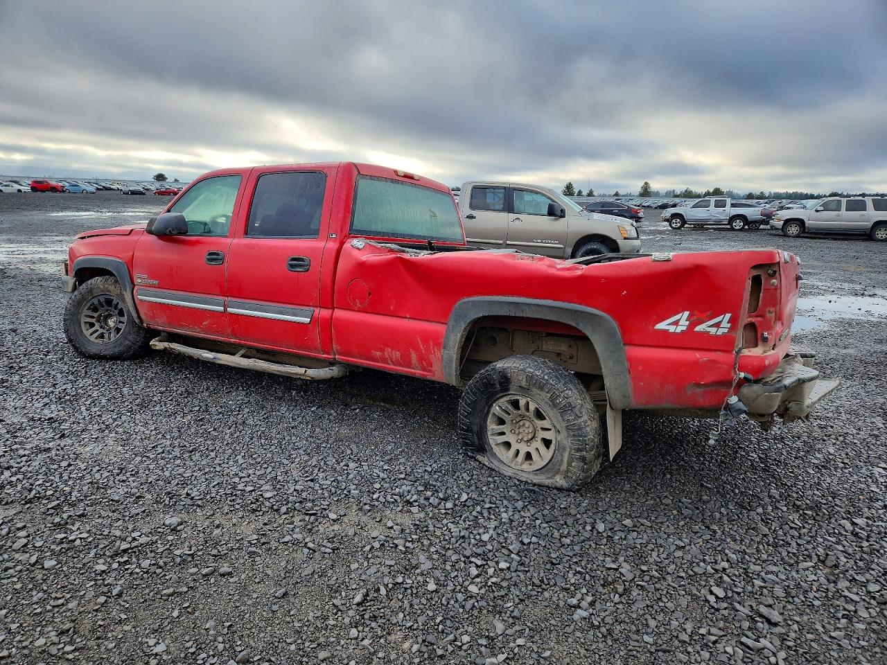 2005 CHEVROLET SILVERADO K2500 HEAVY DUTY photo 2