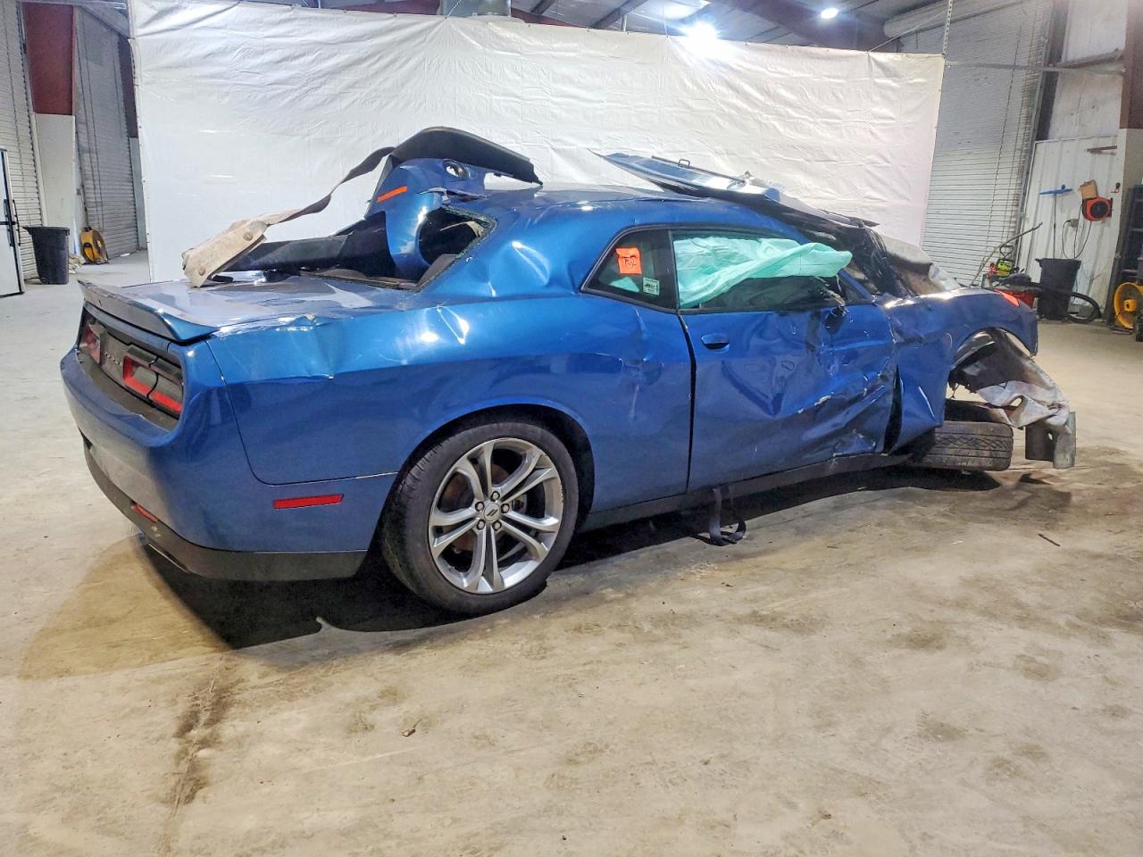2022 DODGE CHALLENGER GT photo 3