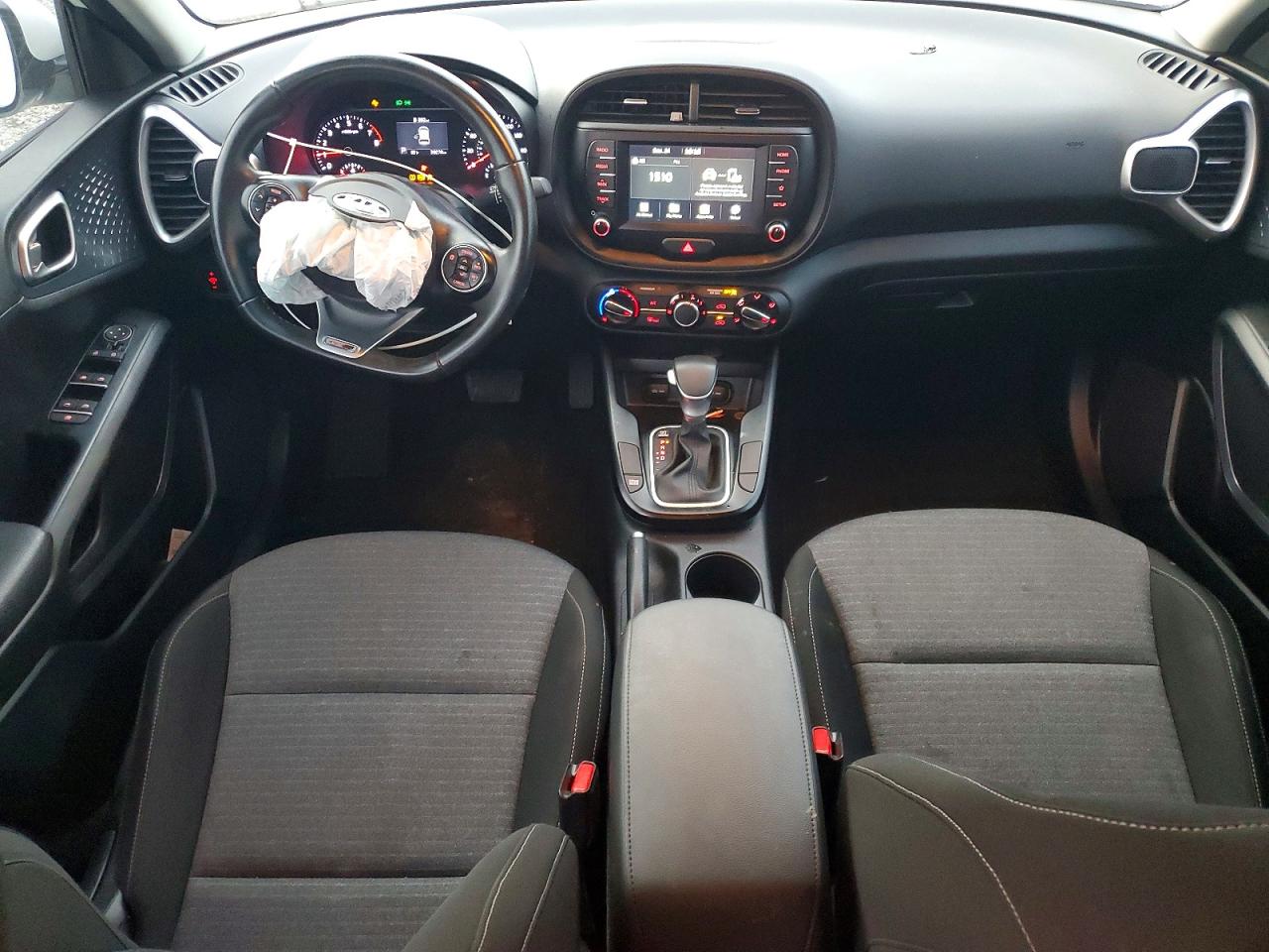 2020 KIA SOUL GT LINE photo 8