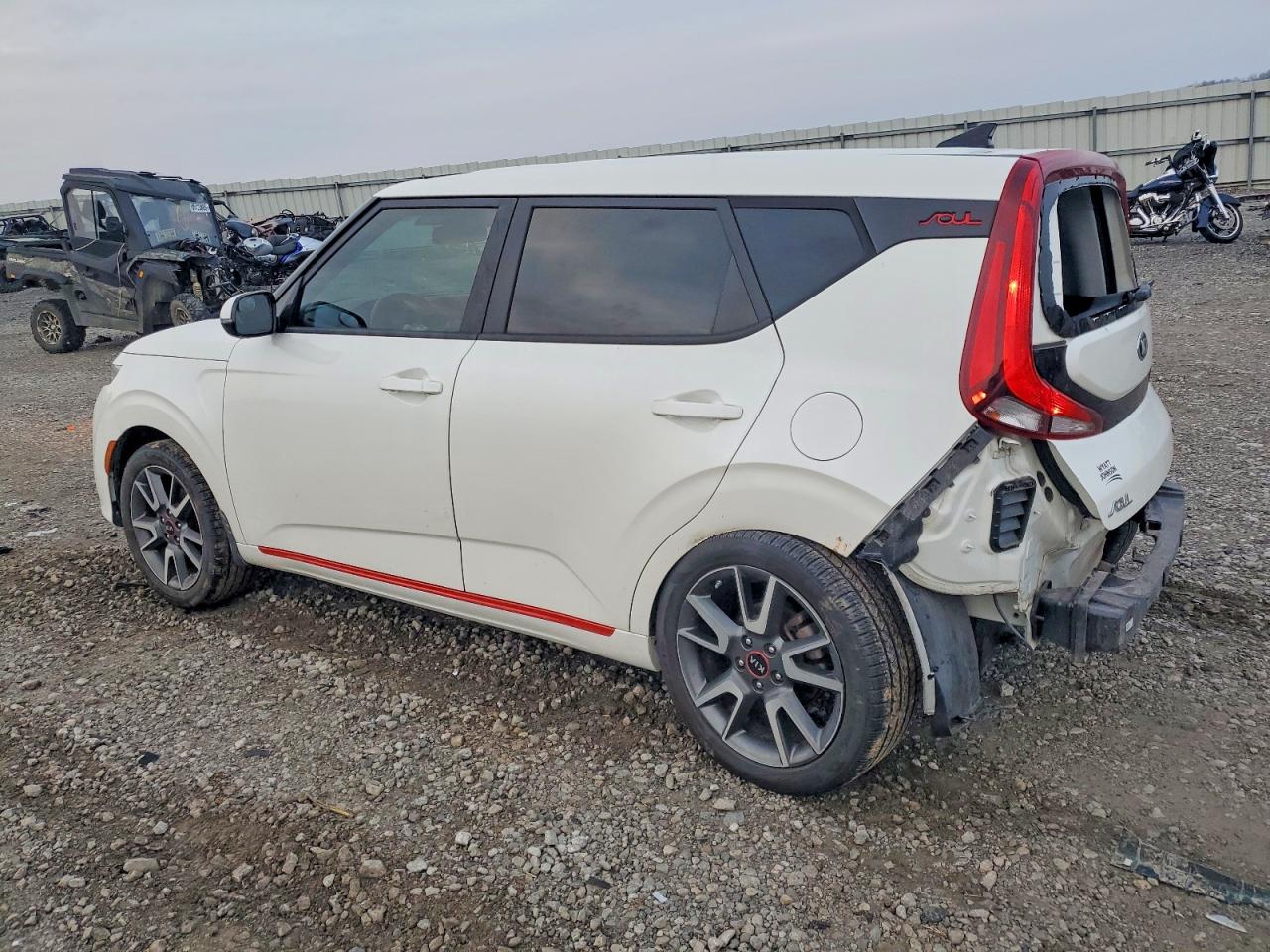 2020 KIA SOUL GT LINE photo 2