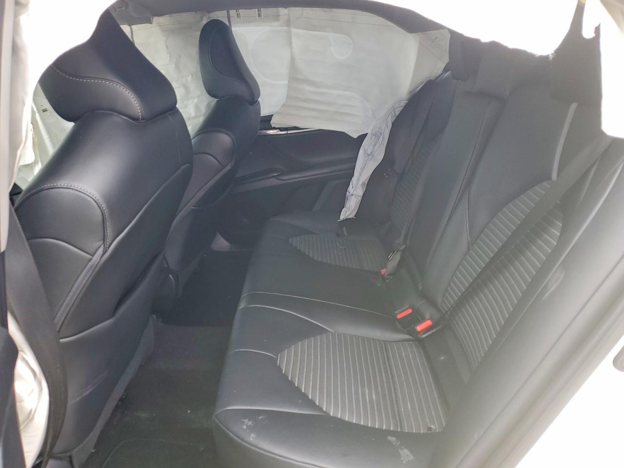 2022 TOYOTA CAMRY SE photo 19
