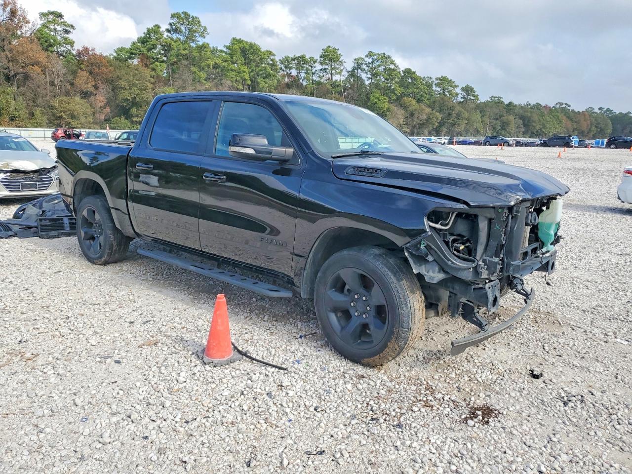 2019 RAM 1500 BIG HORN photo 4