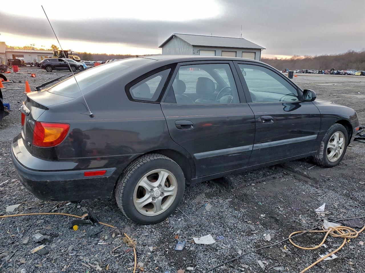 2001 HYUNDAI ELANTRA GLS photo 3