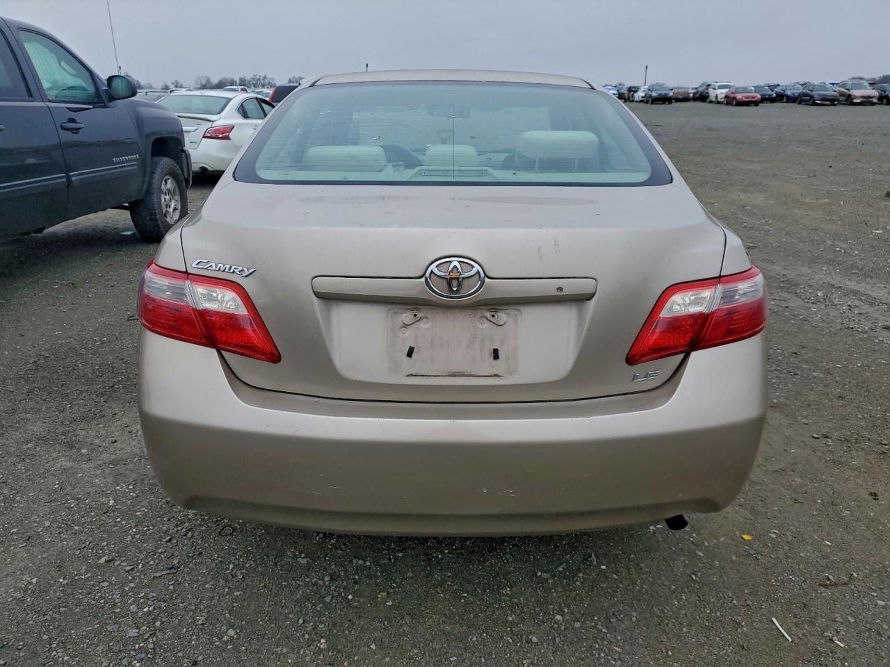 2009 TOYOTA CAMRY BASE photo 6