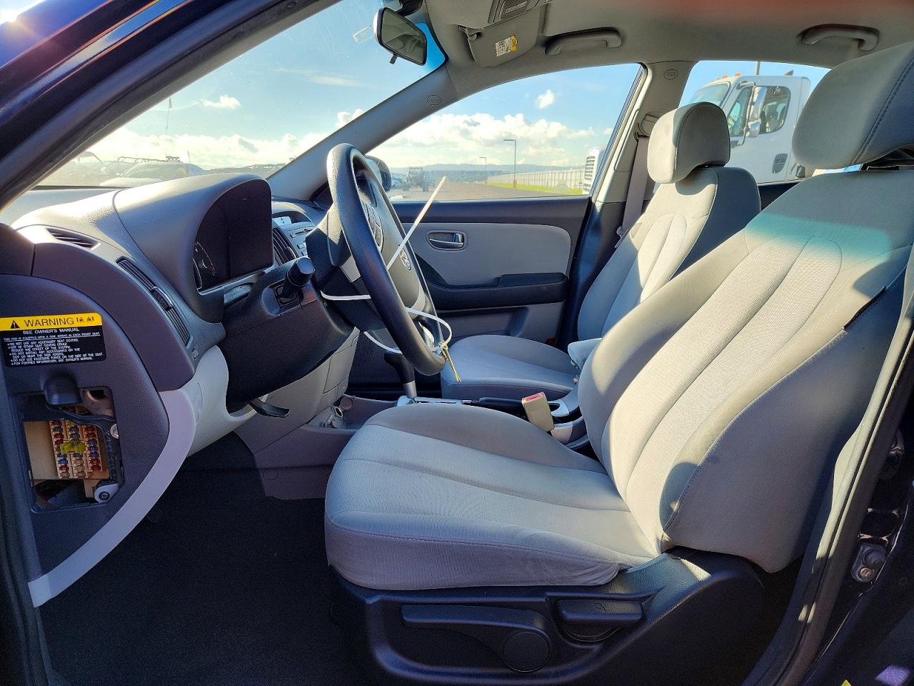 2009 HYUNDAI ELANTRA GLS photo 7