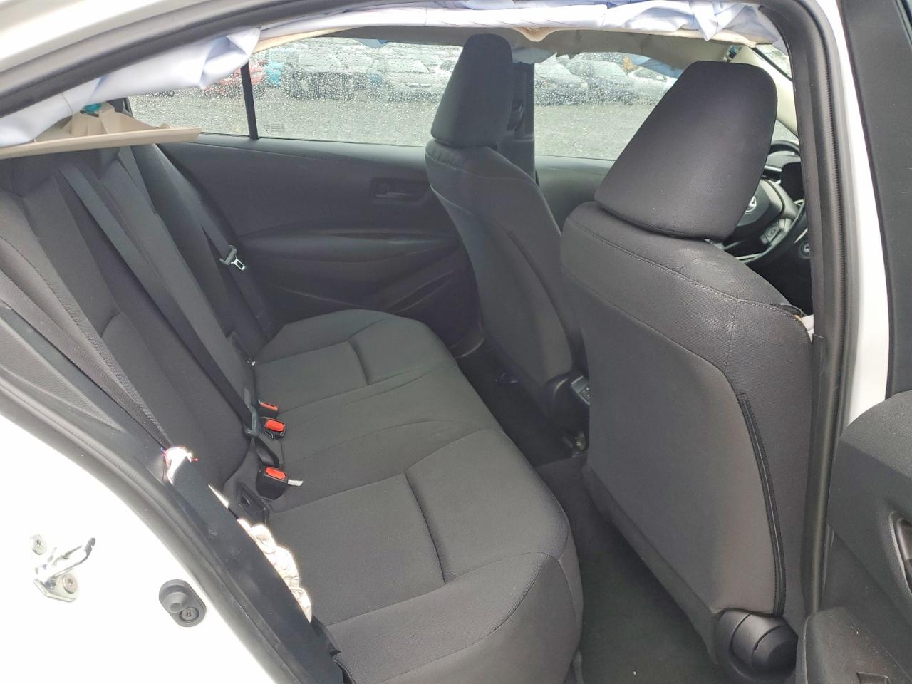 2023 TOYOTA COROLLA LE photo 10