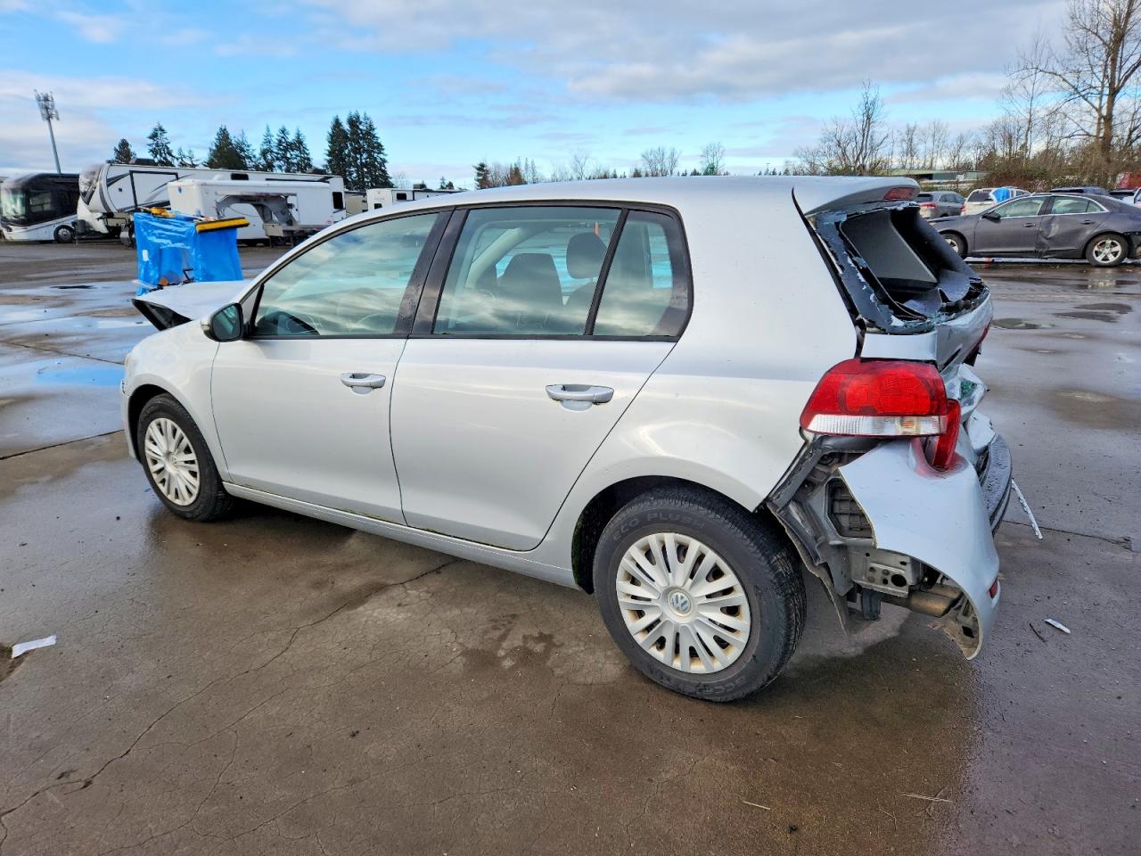 2012 VOLKSWAGEN GOLF photo 2