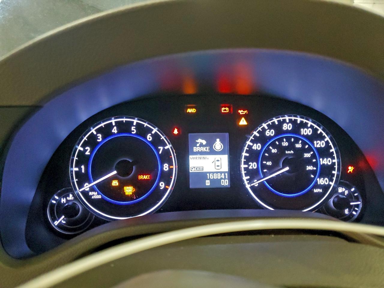 2010 INFINITI G37 photo 17