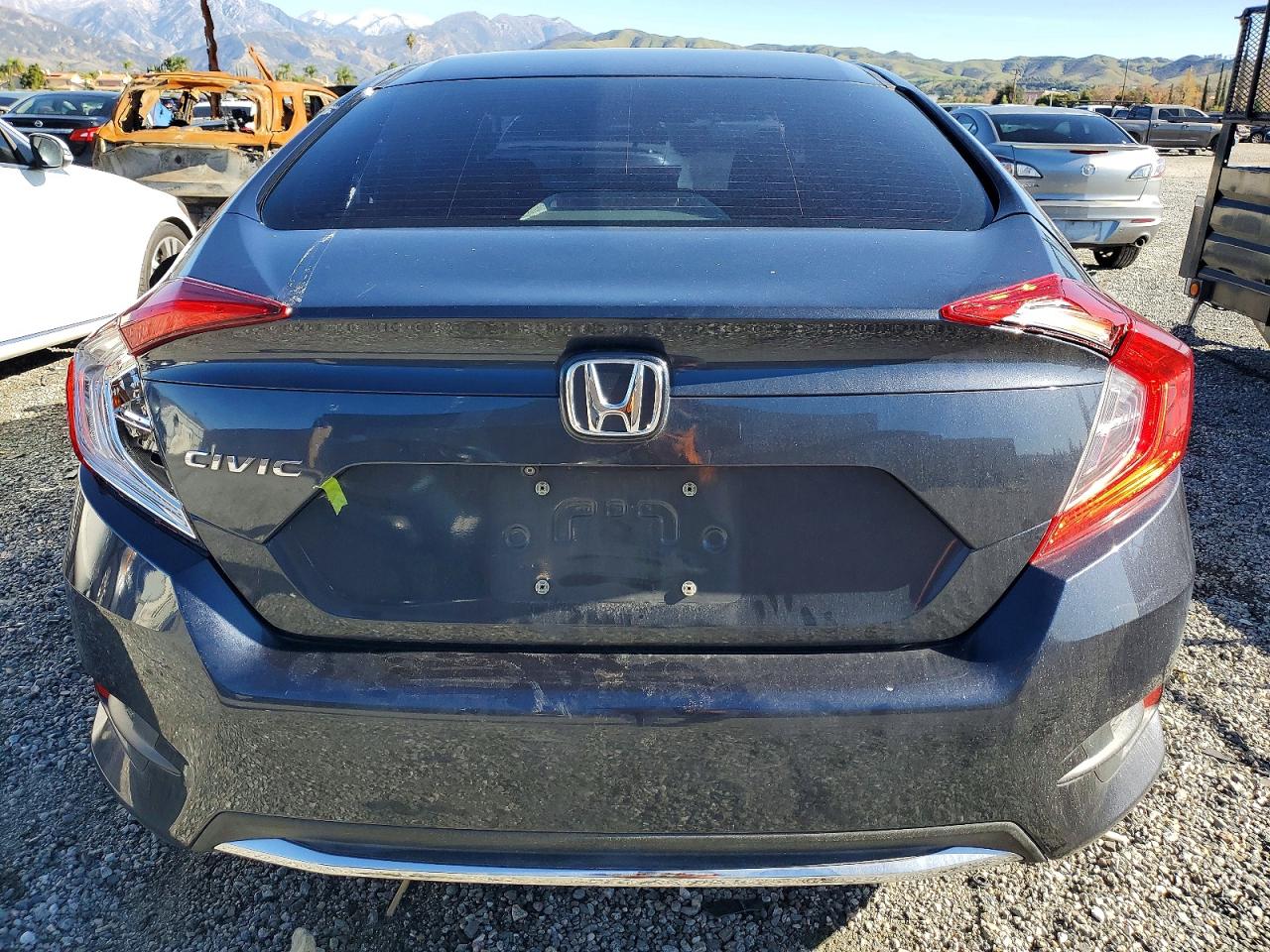 2020 HONDA CIVIC LX photo 6