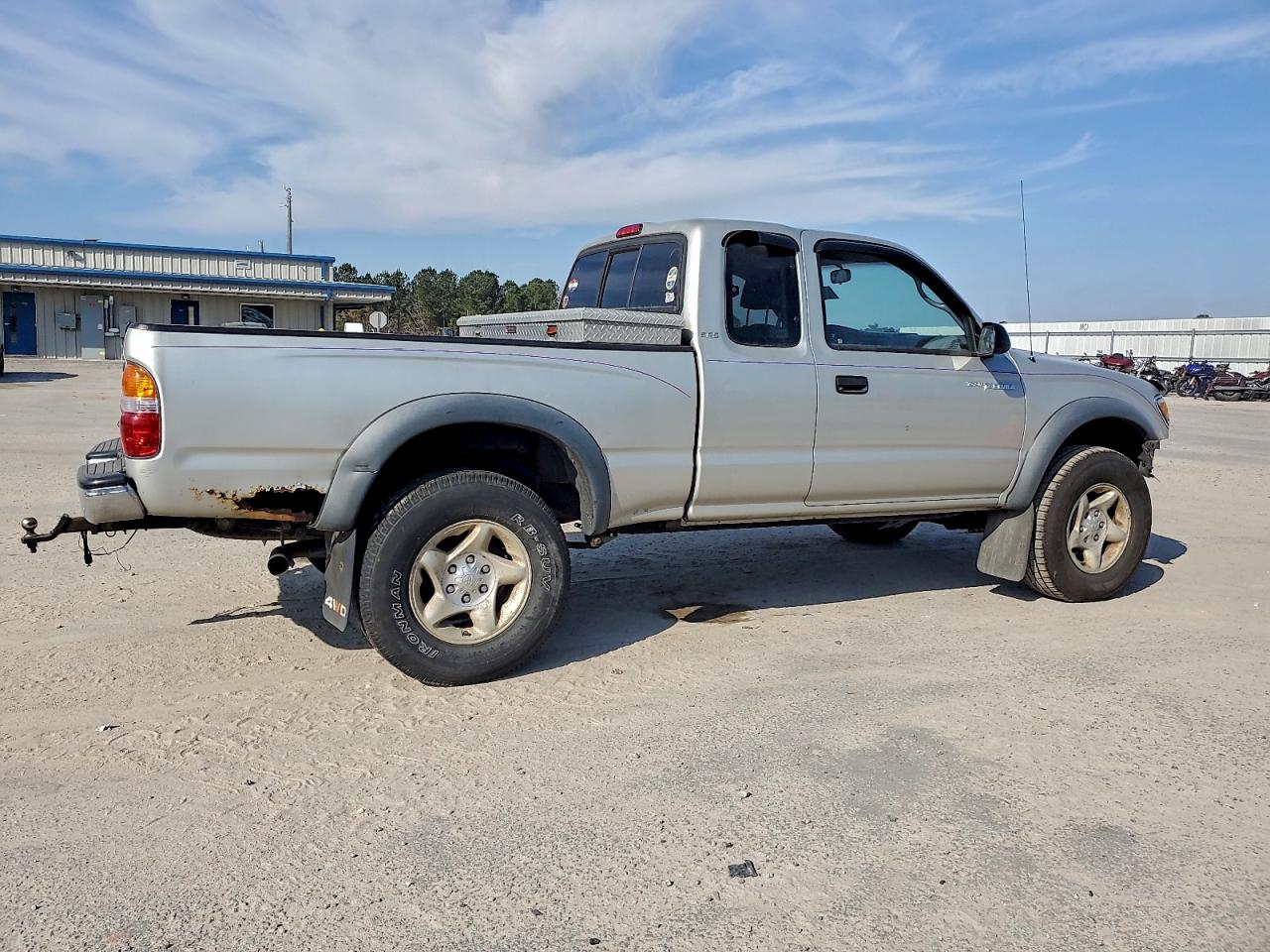 2003 TOYOTA TACOMA XTRACAB photo 3