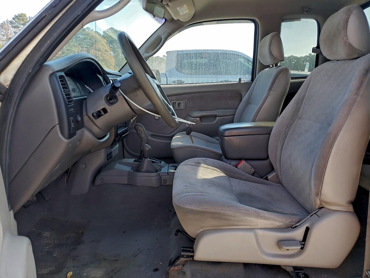 2003 TOYOTA TACOMA XTRACAB photo 7