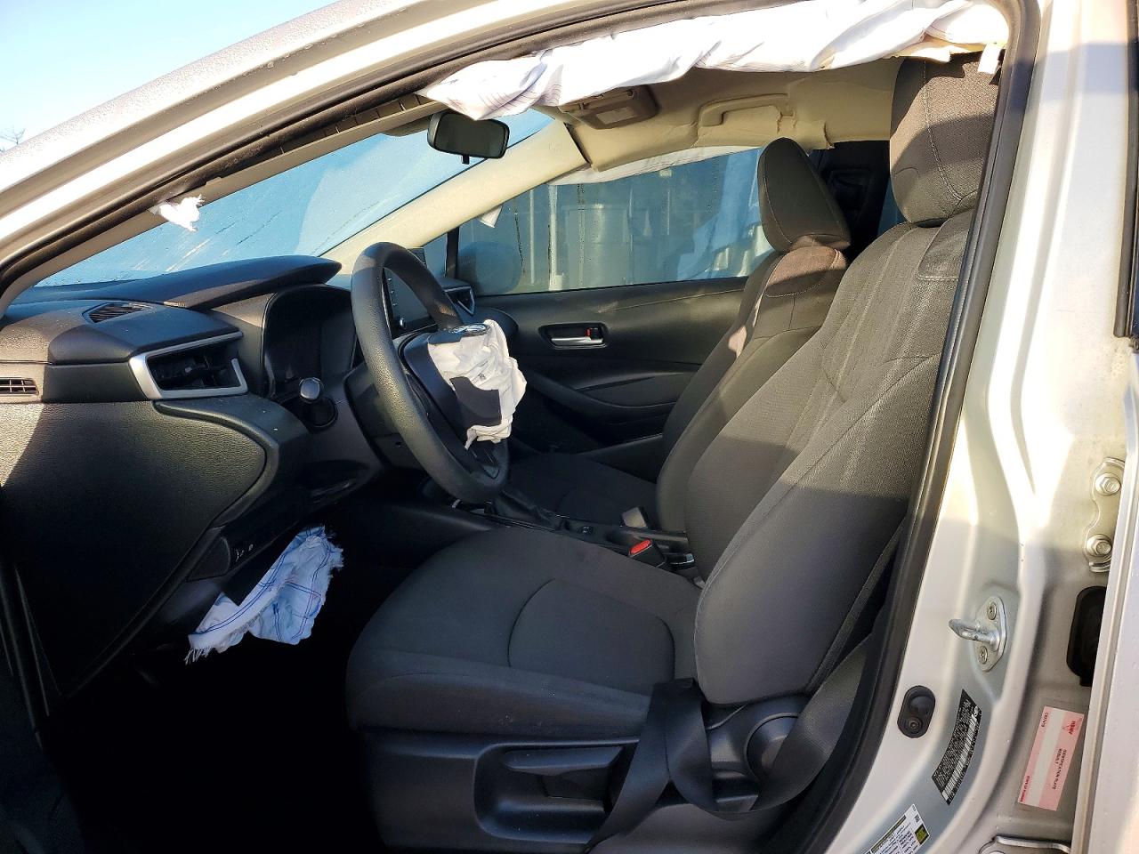 2020 TOYOTA COROLLA LE photo 7