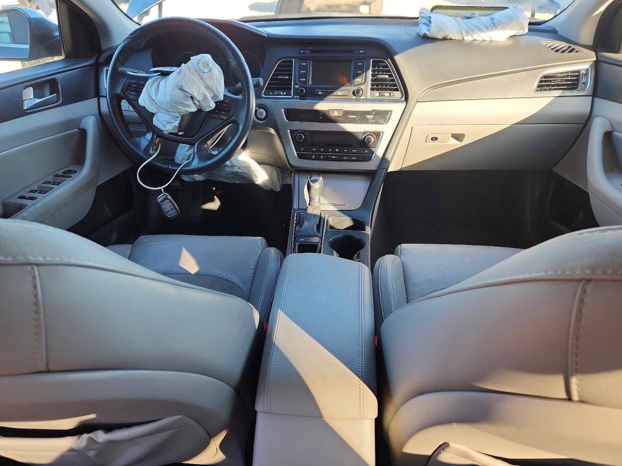 2015 HYUNDAI SONATA SPORT photo 8