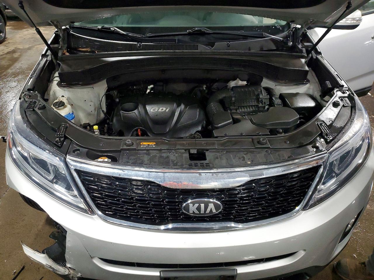 2014 KIA SORENTO LX photo 12