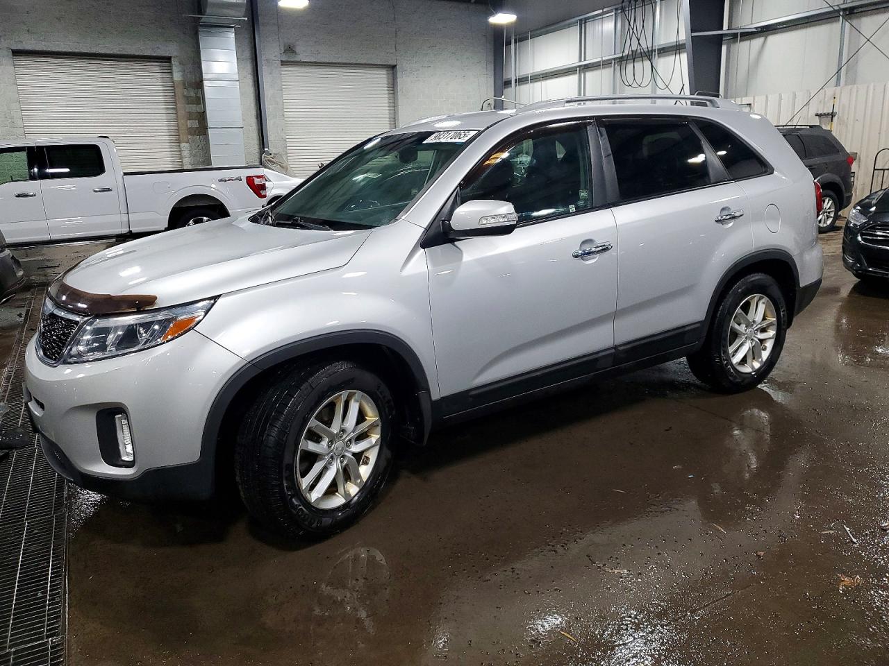 2014 KIA SORENTO