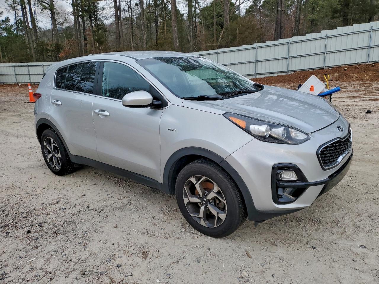 2020 KIA SPORTAGE LX photo 4