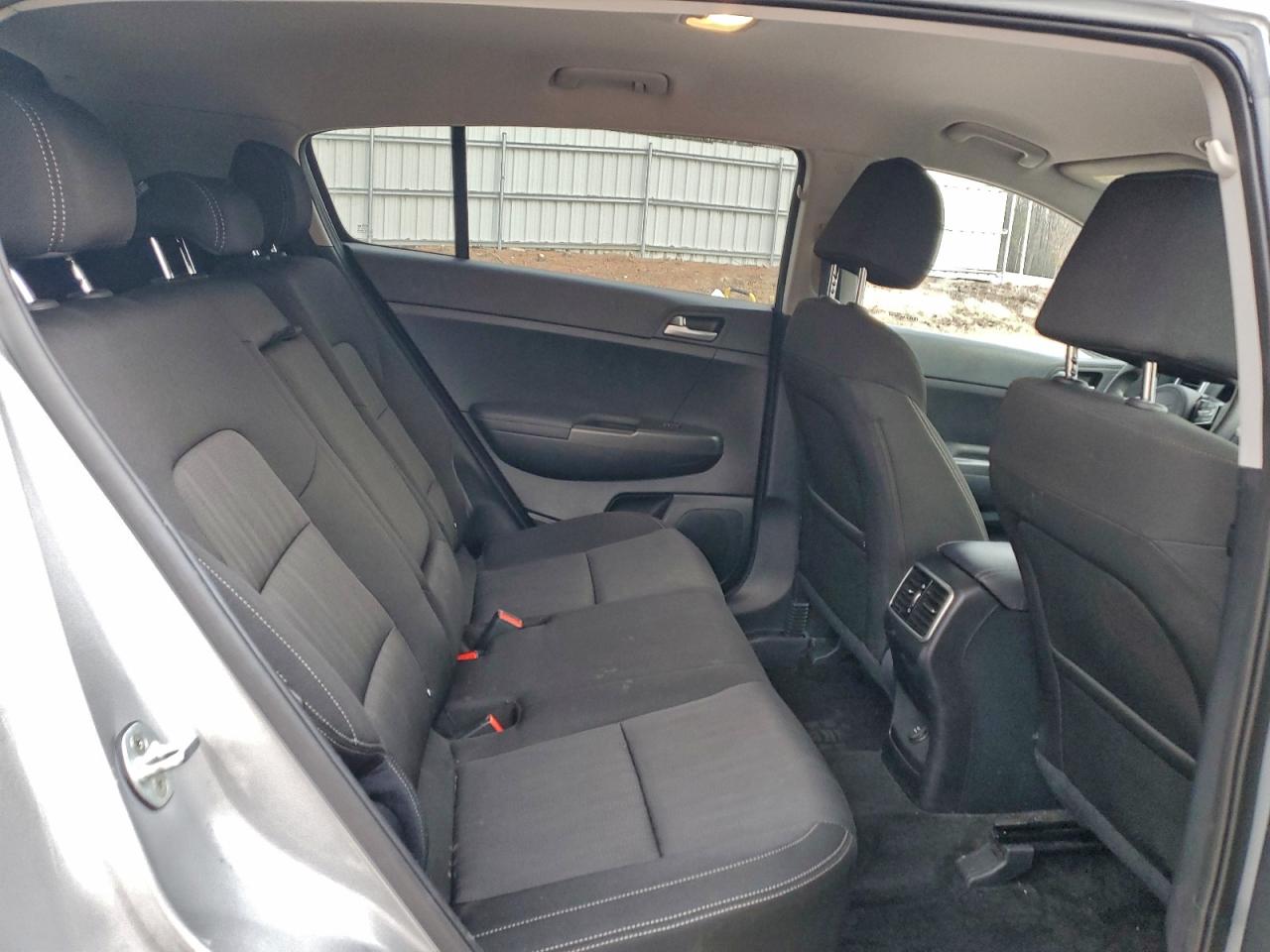 2020 KIA SPORTAGE LX photo 11