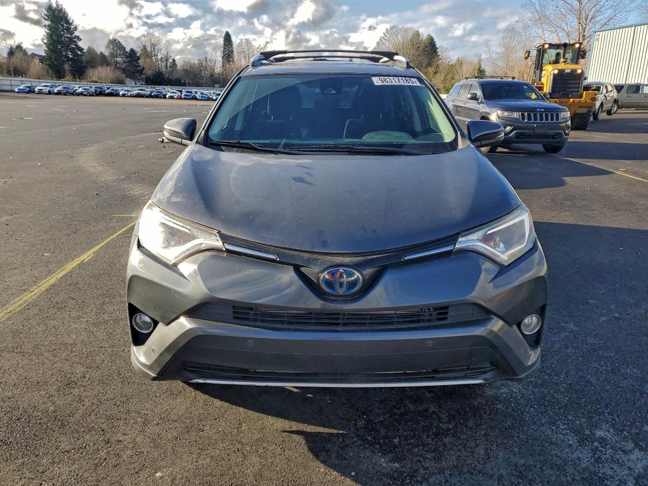 2016 TOYOTA RAV4 HV XLE photo 5
