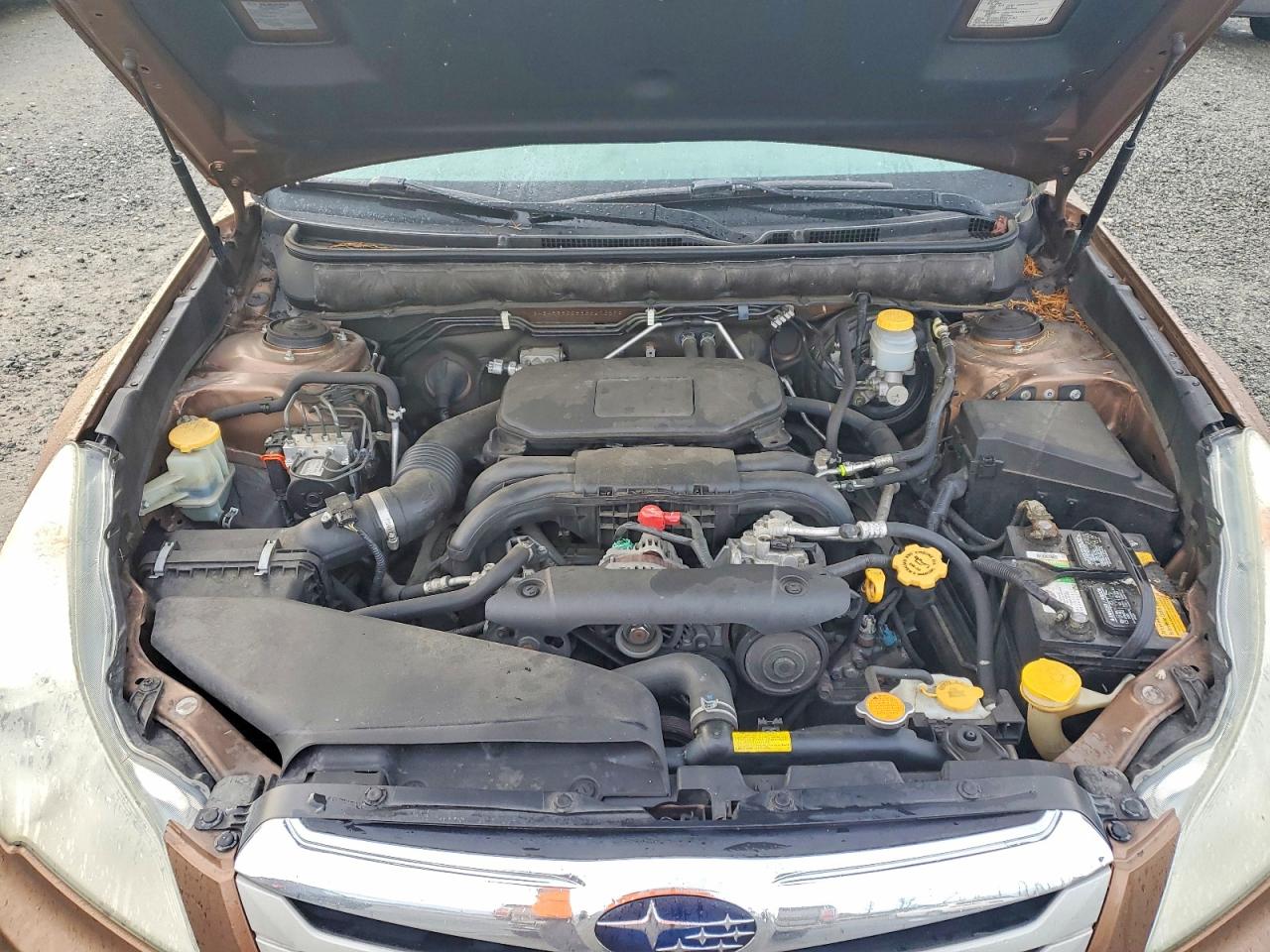 2011 SUBARU OUTBACK 2.5I PREMIUM photo 12