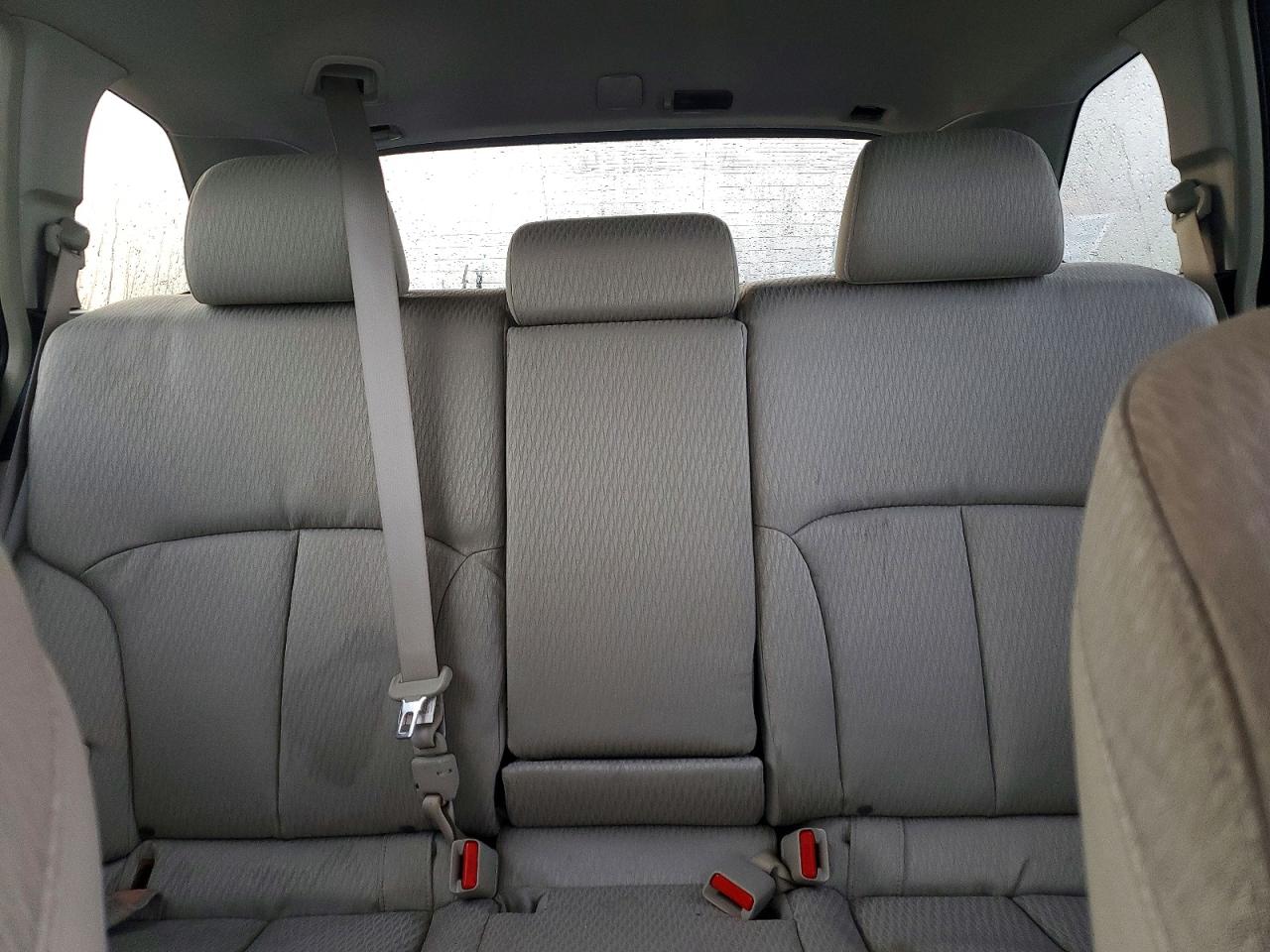 2011 SUBARU OUTBACK 2.5I PREMIUM photo 10