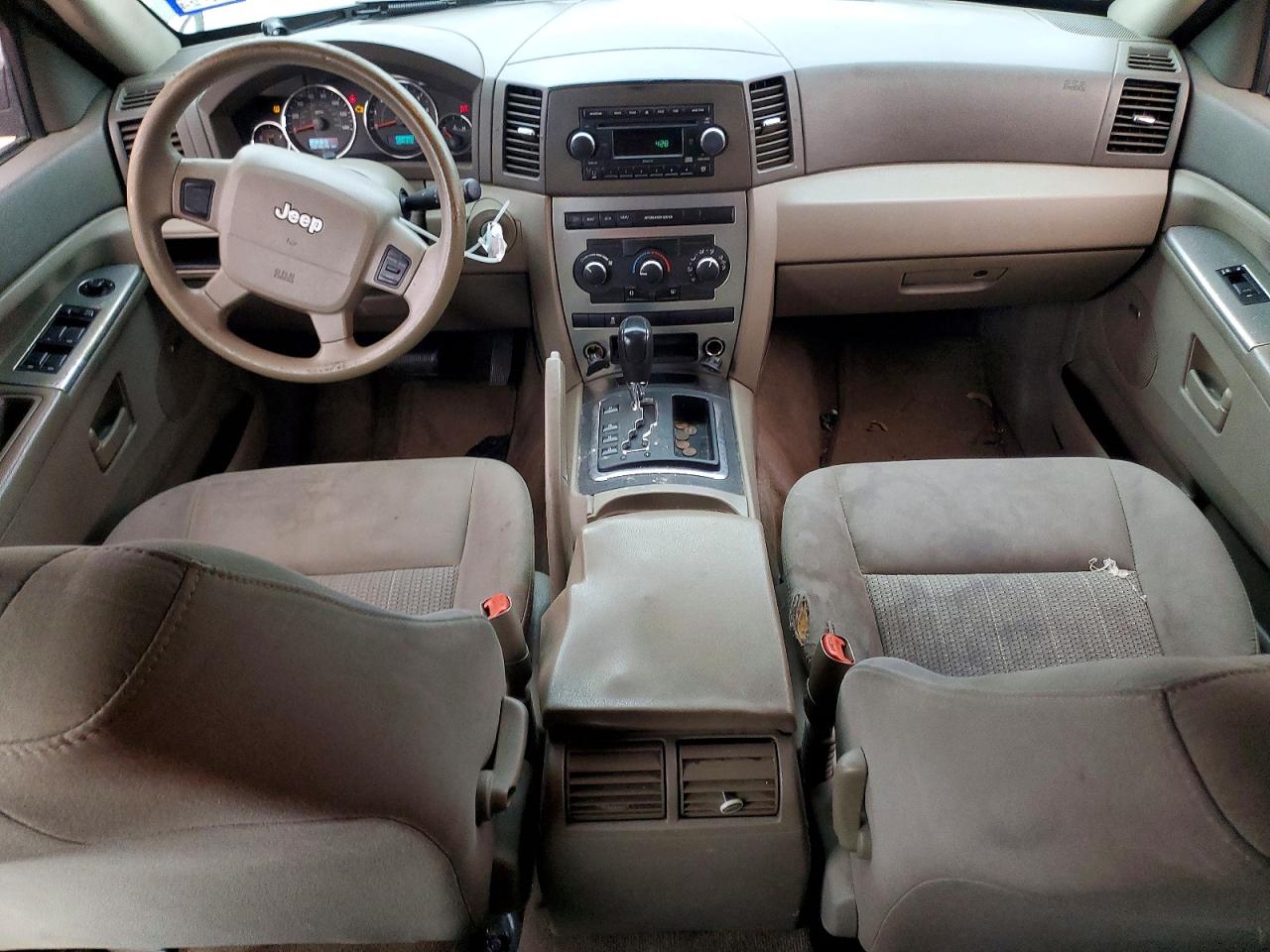 2007 JEEP GRAND CHEROKEE LAREDO photo 8