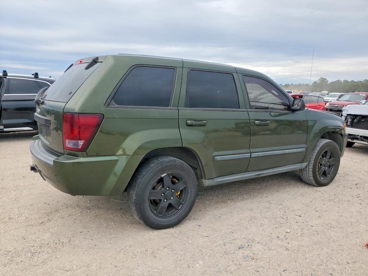 2007 JEEP GRAND CHEROKEE LAREDO photo 3