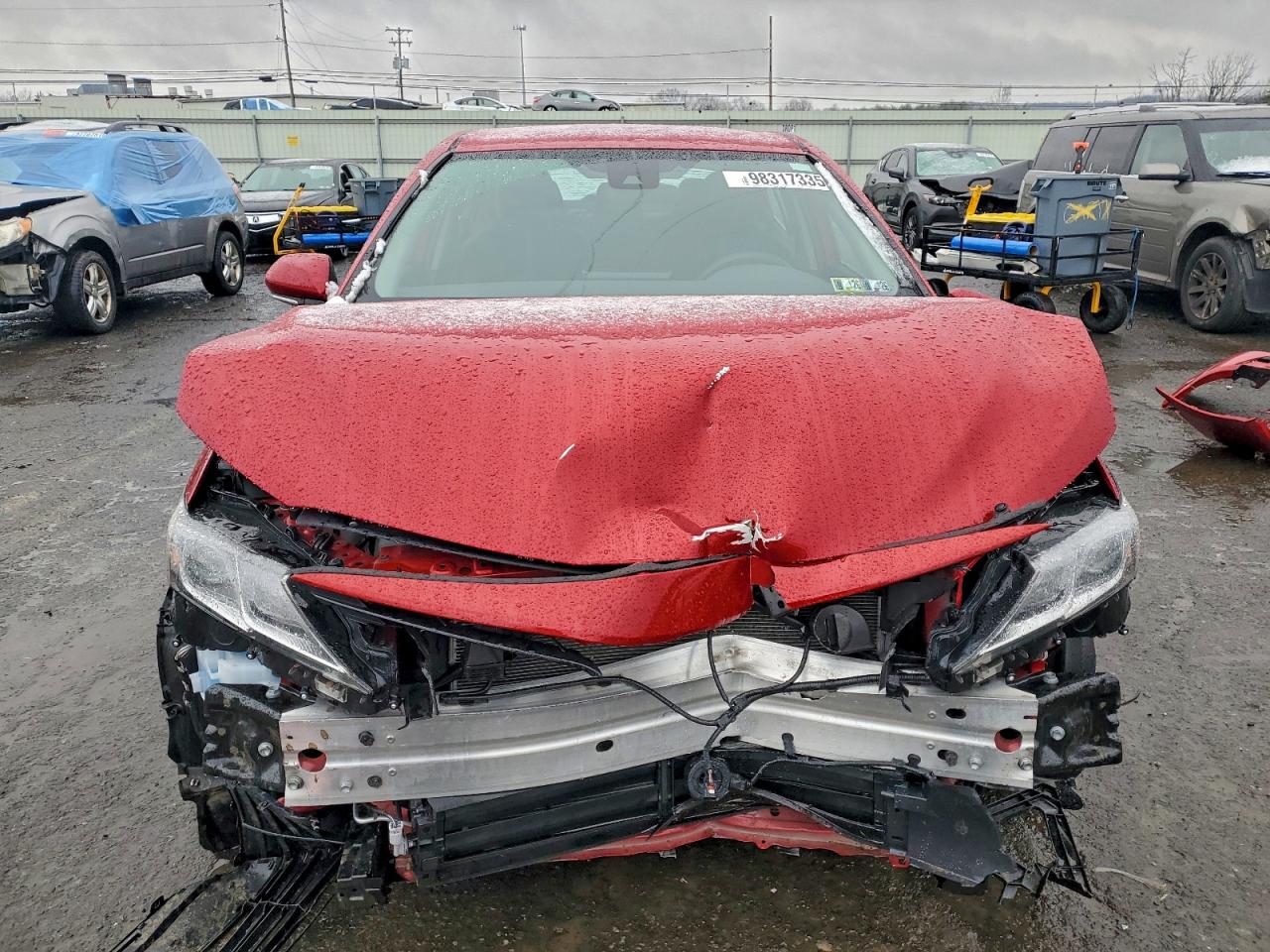2024 TOYOTA CAMRY LE photo 5