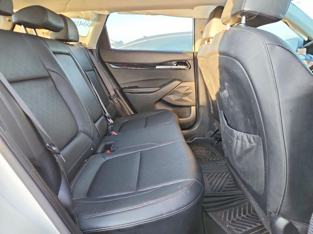 2021 KIA SELTOS EX photo 11
