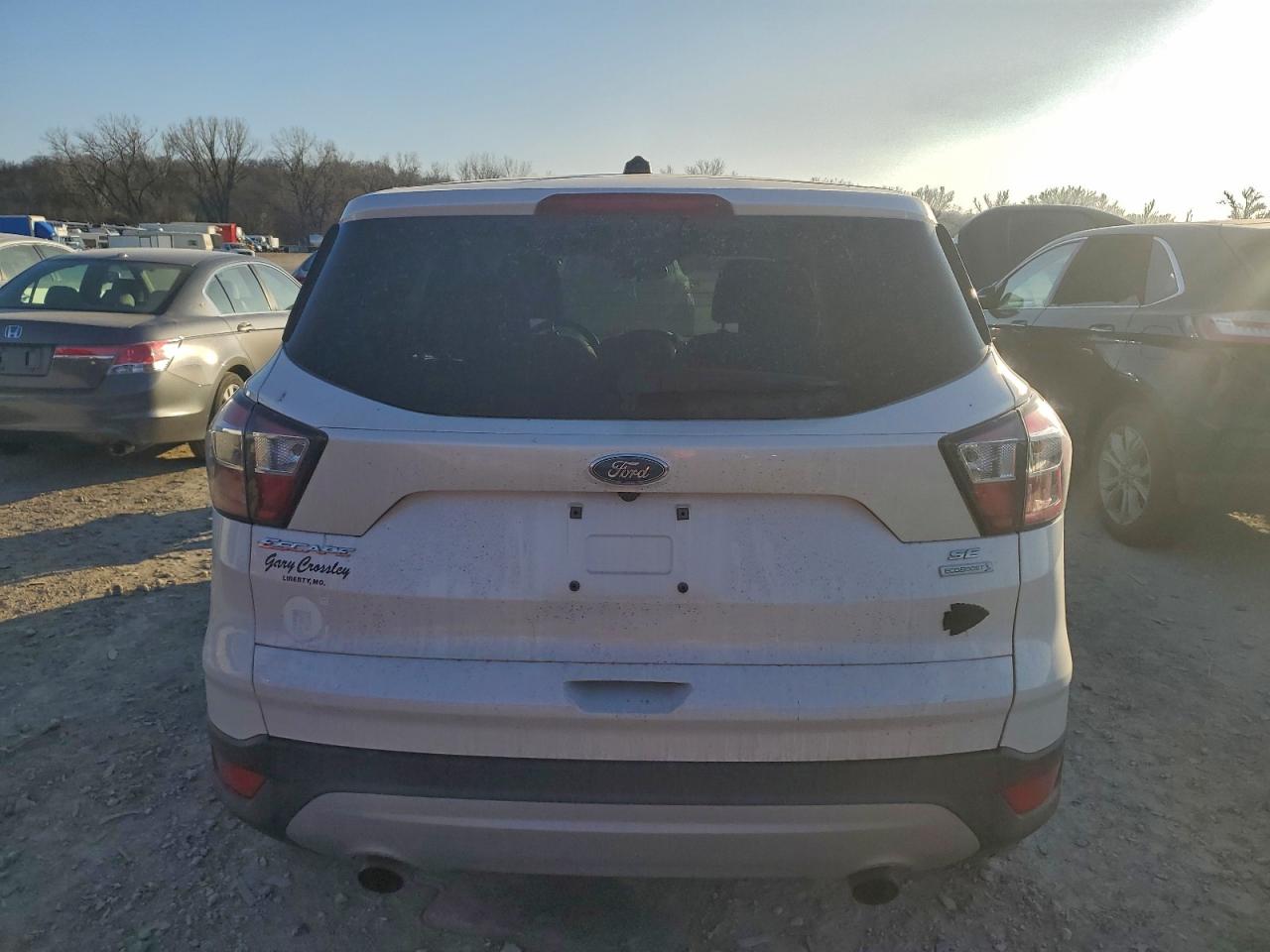 2017 FORD ESCAPE SE photo 6