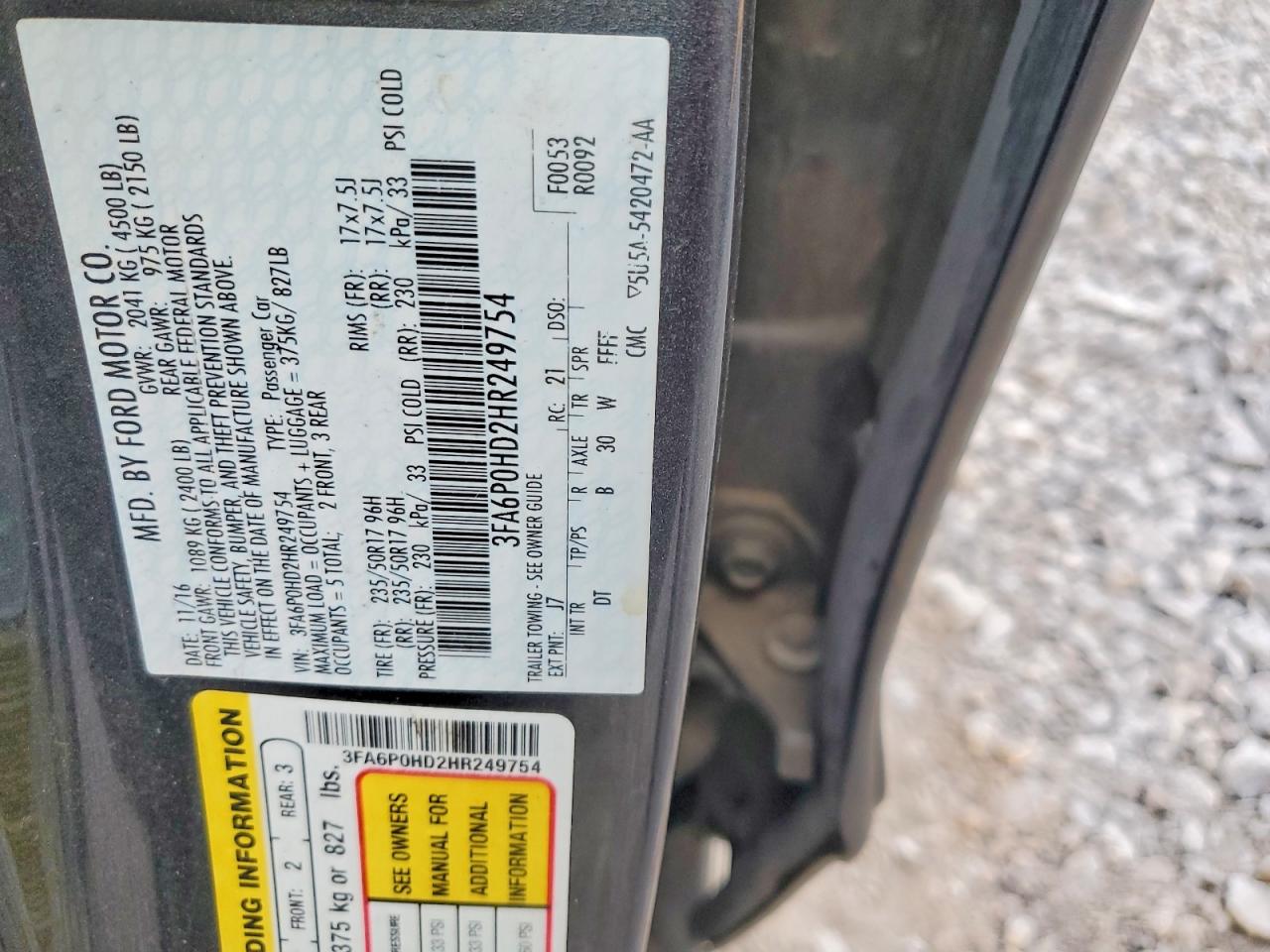 2017 FORD FUSION SE photo 12