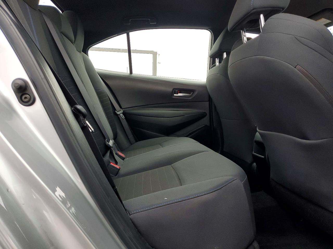 2020 TOYOTA COROLLA SE photo 10
