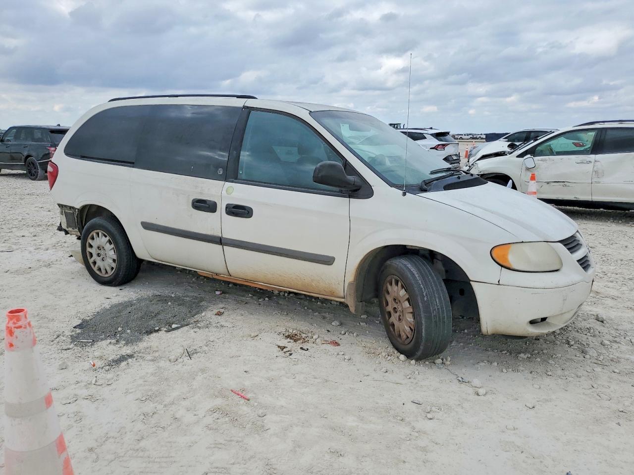 2007 DODGE GRAND CARAVAN C/V photo 4