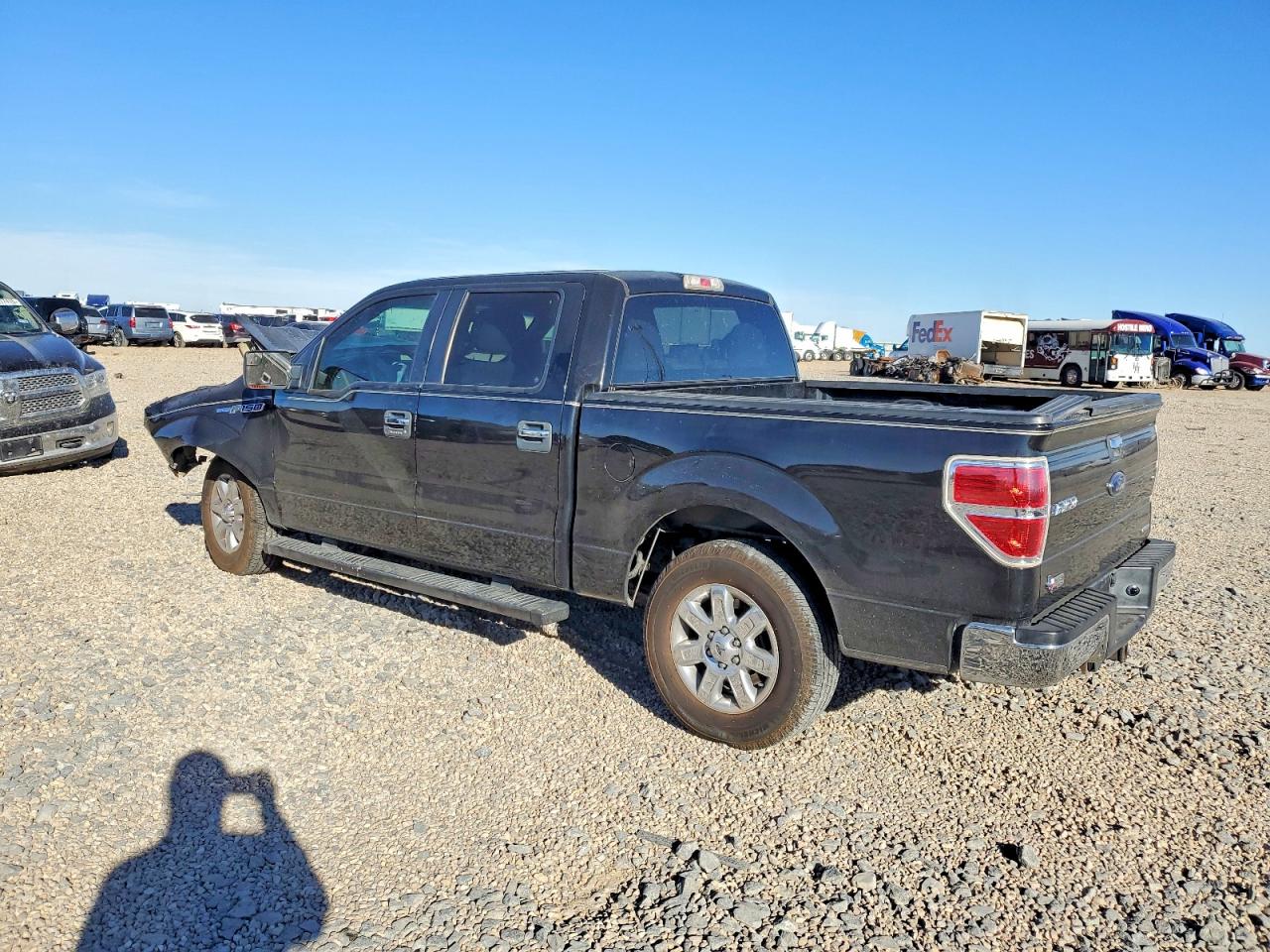 2013 FORD F150 SUPERCREW photo 2