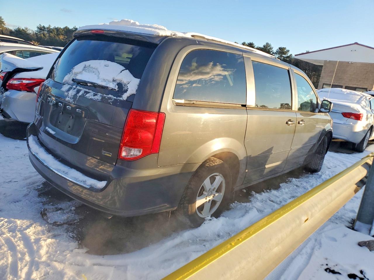 2012 DODGE GRAND CARAVAN SXT photo 3