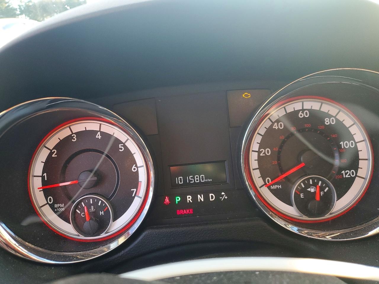 2012 DODGE GRAND CARAVAN SXT photo 9