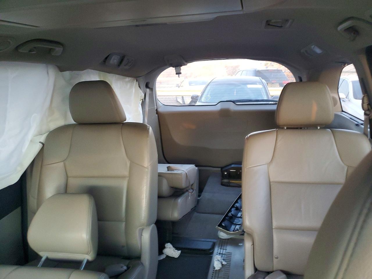 2012 HONDA ODYSSEY TOURING photo 10