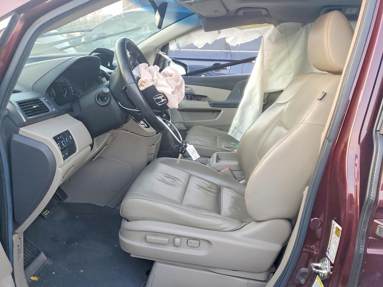 2012 HONDA ODYSSEY TOURING photo 7