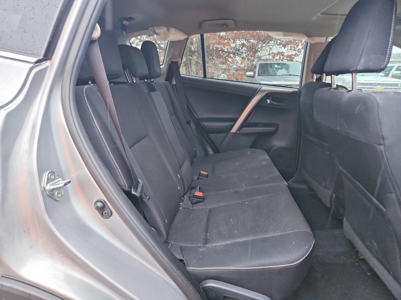 2018 TOYOTA RAV4 ADVENTURE photo 10
